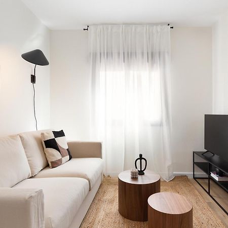 Urban Chill Apartments By Olala Homes L’Hospitalet de Llobregat Exterior foto